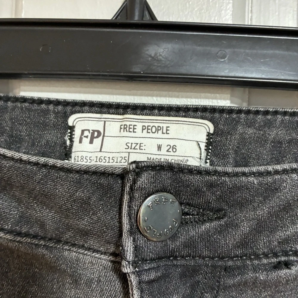 Free People Women Jeans 26 Just Float On Flare Bell Bottom Stretch‎ Raw Hem Boho